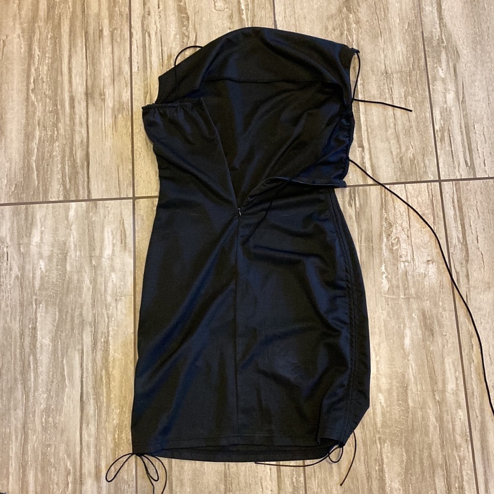 Women’s size small black dress - Picture 4 of 5